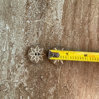 andmade wooden snowflake buttons for craft, sewing and scrapbook projects