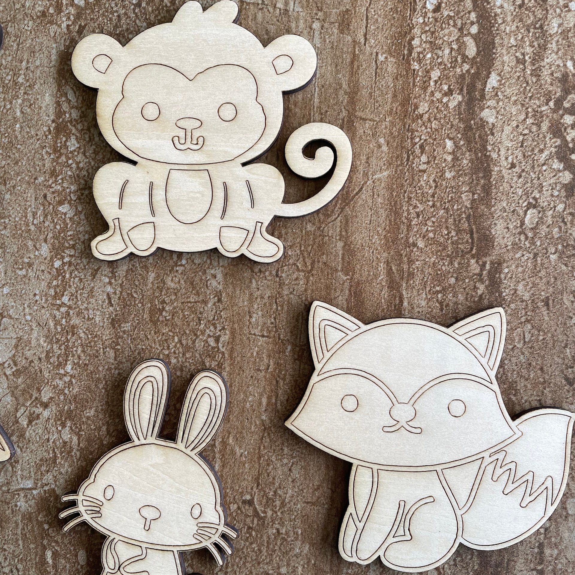 Handmade wooden DIY woodland animal cutout in five unique styles, ready to paint or decorate